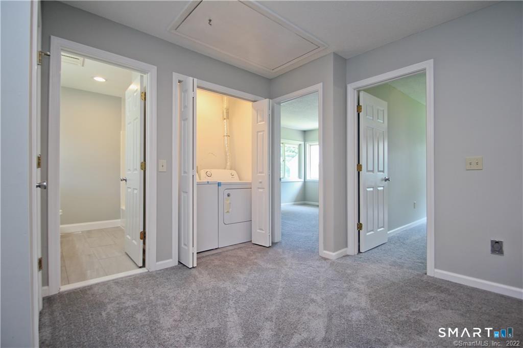 216 East Bass Lane Suffield CT 06078