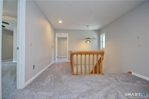 216 East Bass Lane Suffield CT 06078