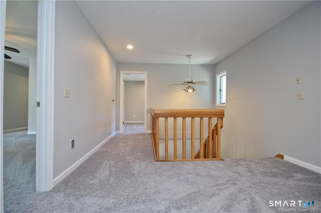 216 East Bass Lane Suffield CT 06078