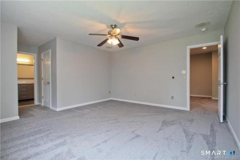 216 East Bass Lane Suffield CT 06078