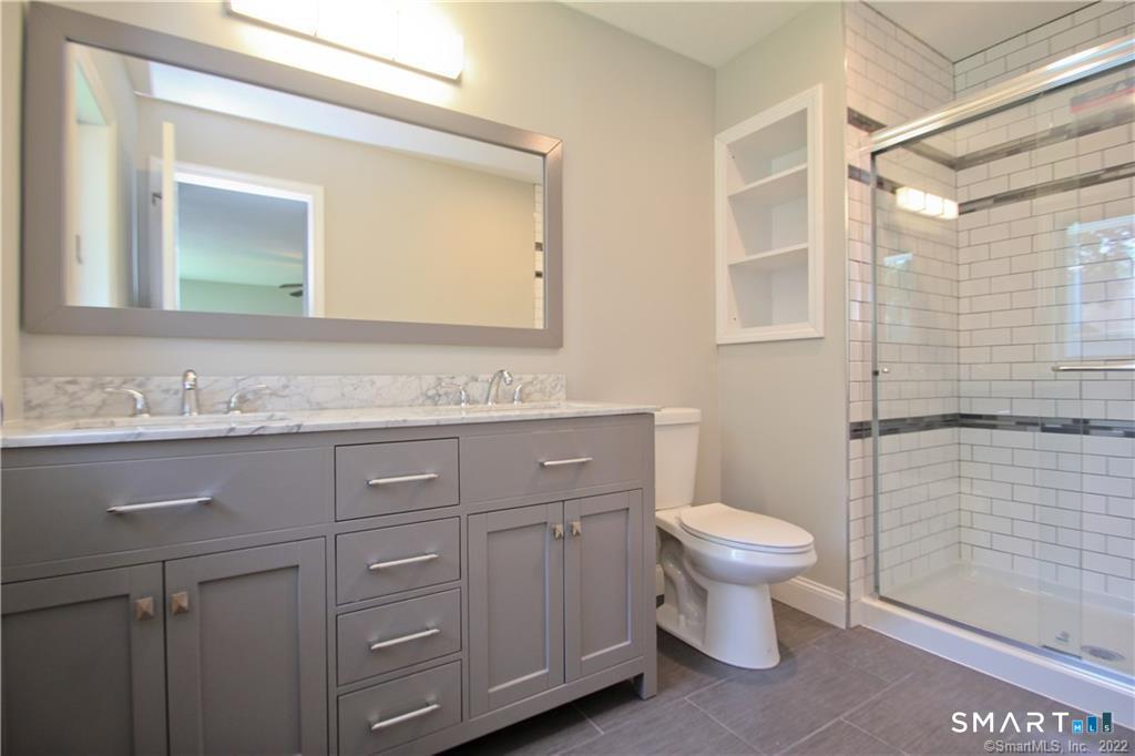 216 East Bass Lane Suffield CT 06078