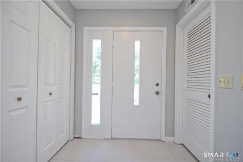216 East Bass Lane Suffield CT 06078