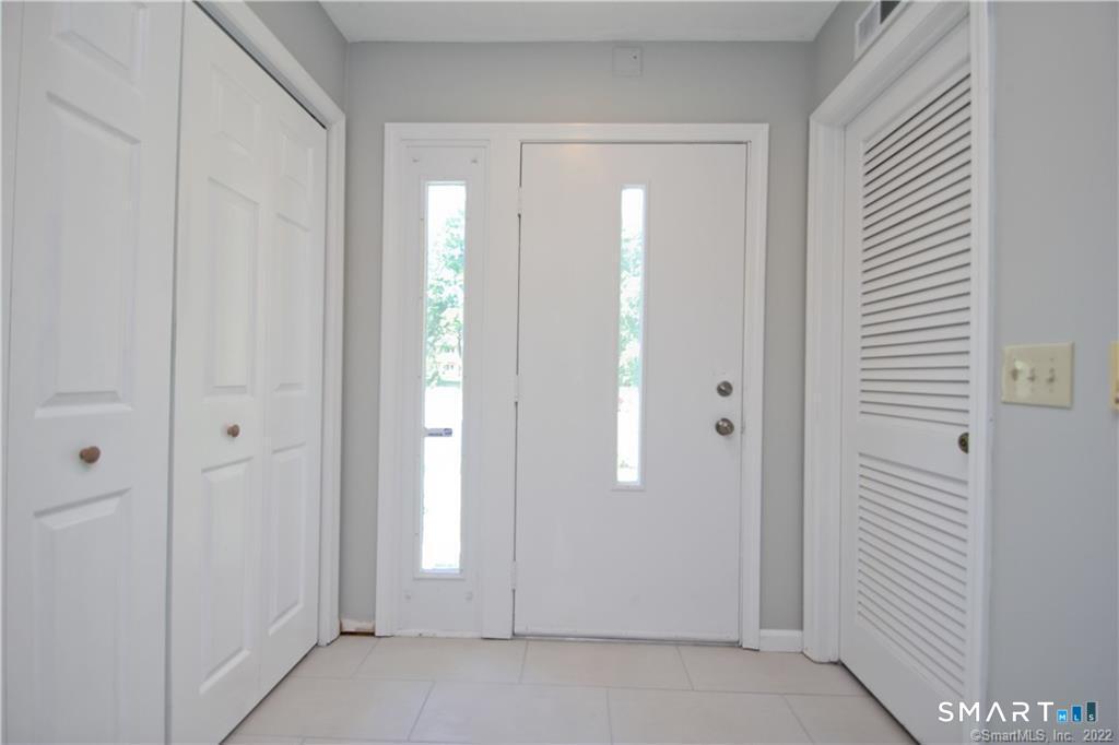 216 East Bass Lane Suffield CT 06078