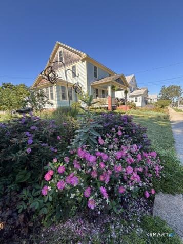 519 Montauk Avenue New London CT 06320