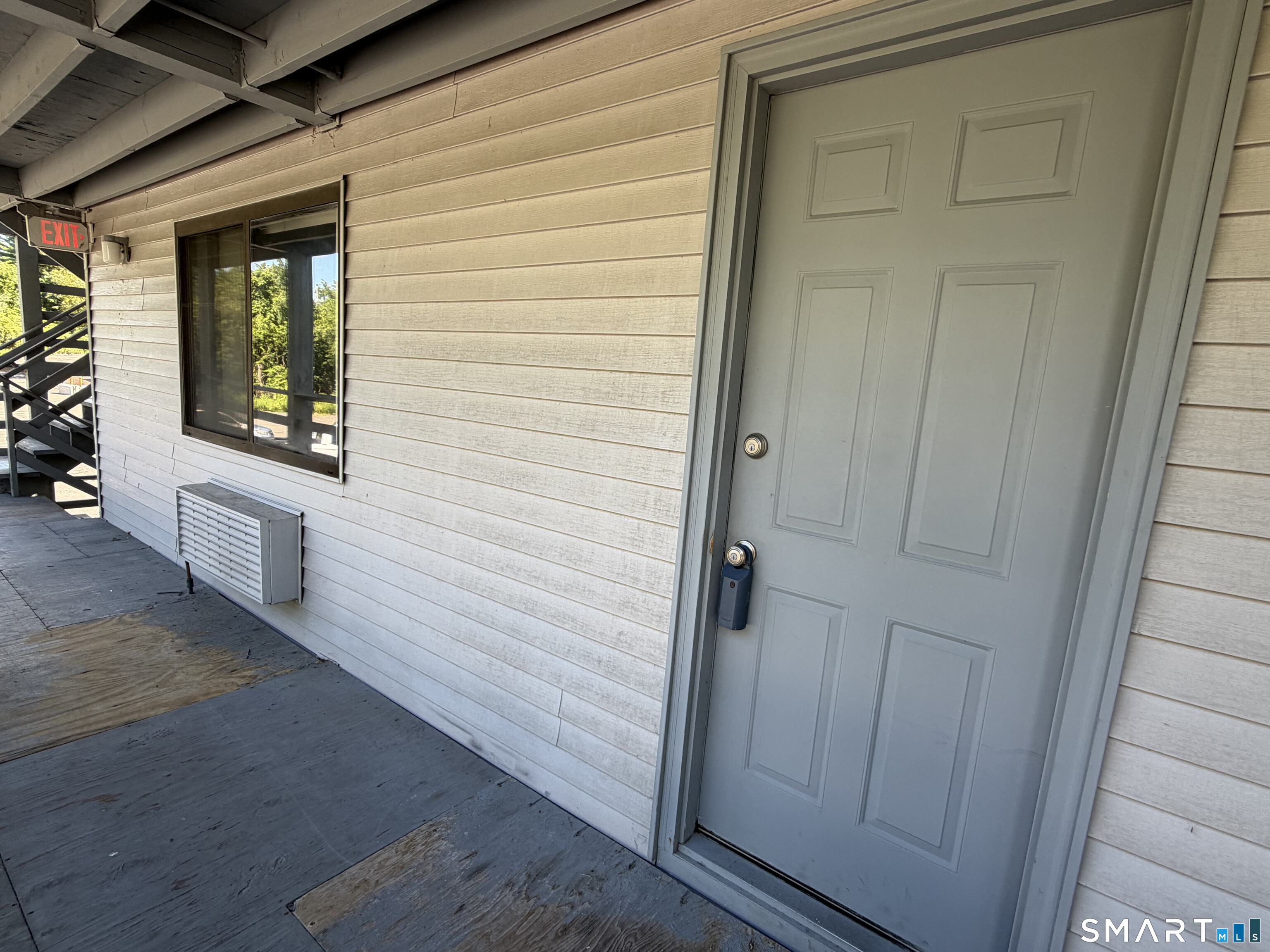 17 Farmington Avenue Plainville CT 06062