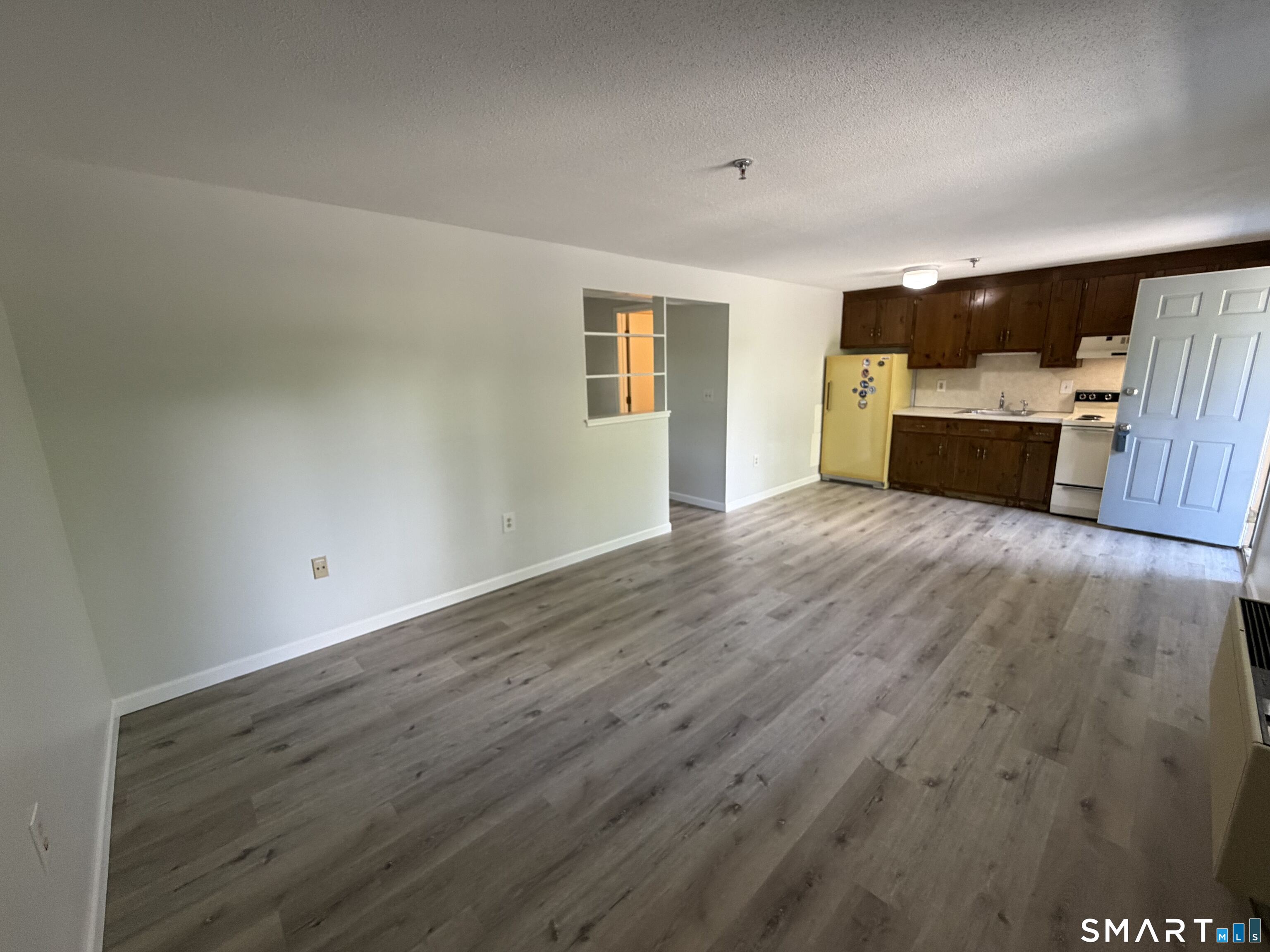 17 Farmington Avenue Plainville CT 06062