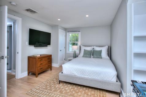 537 Penfield Road Fairfield CT 06824