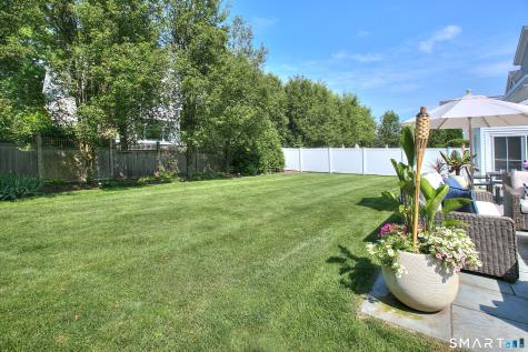 537 Penfield Road Fairfield CT 06824