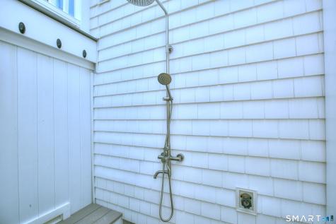 537 Penfield Road Fairfield CT 06824