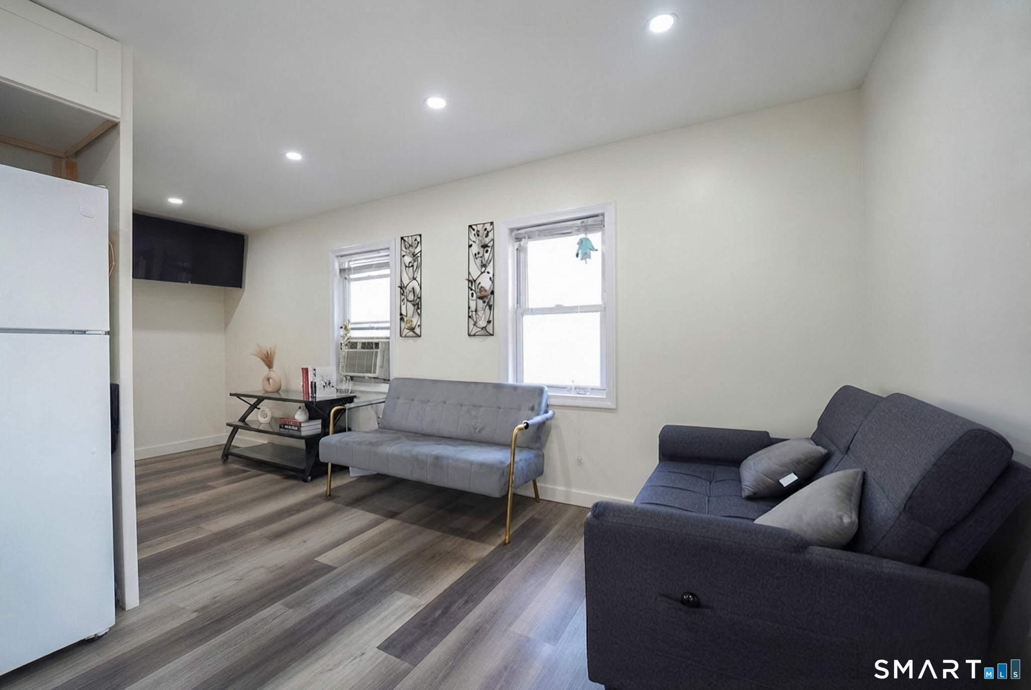 12 Smith Street Derby CT 06418
