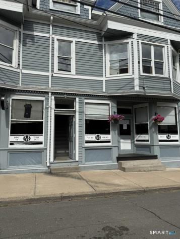 32 Main Street Simsbury CT 06081