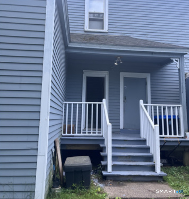 32 Main Street Simsbury CT 06081