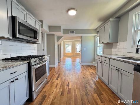 35 Dana Street West Haven CT 06516