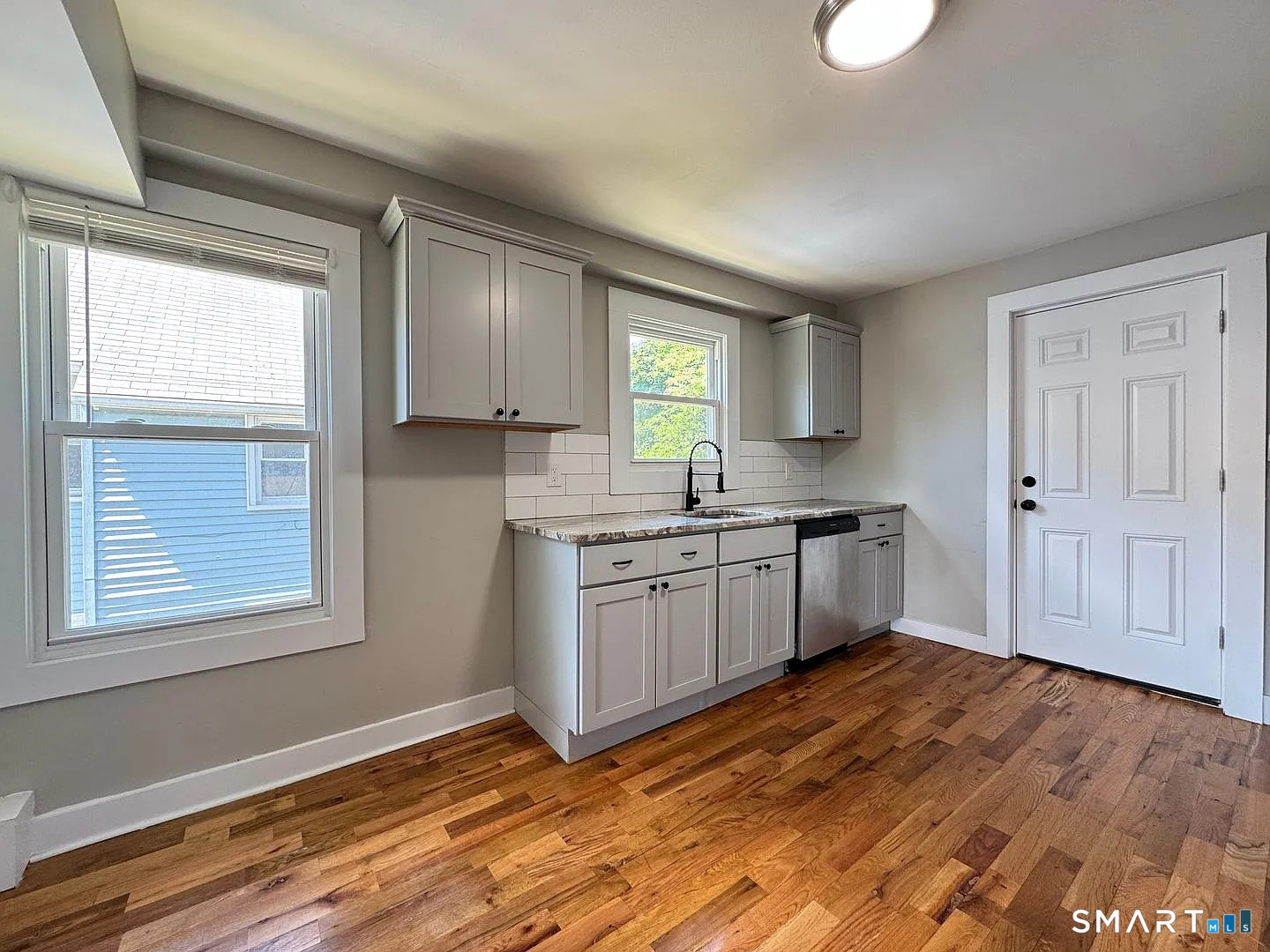 35 Dana Street West Haven CT 06516