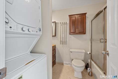 1690 Dixwell Avenue Hamden CT 06514