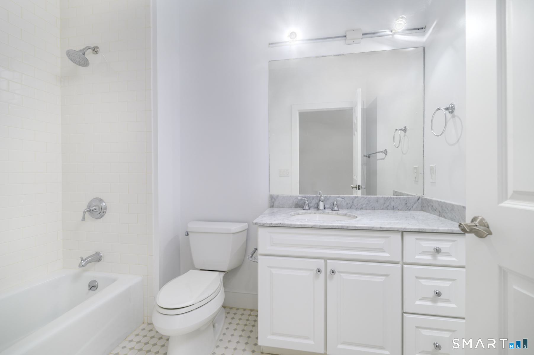 77 Havemeyer Lane Stamford CT 06902