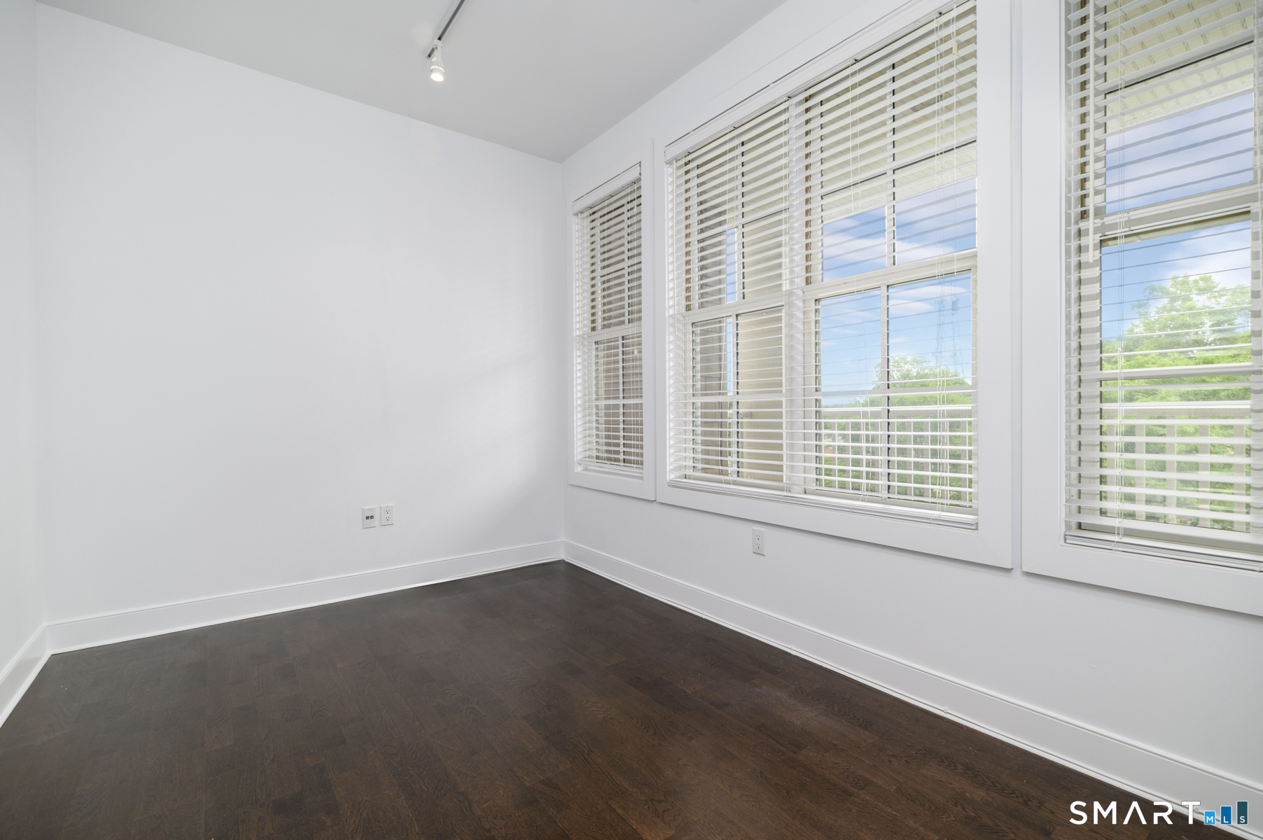 77 Havemeyer Lane Stamford CT 06902