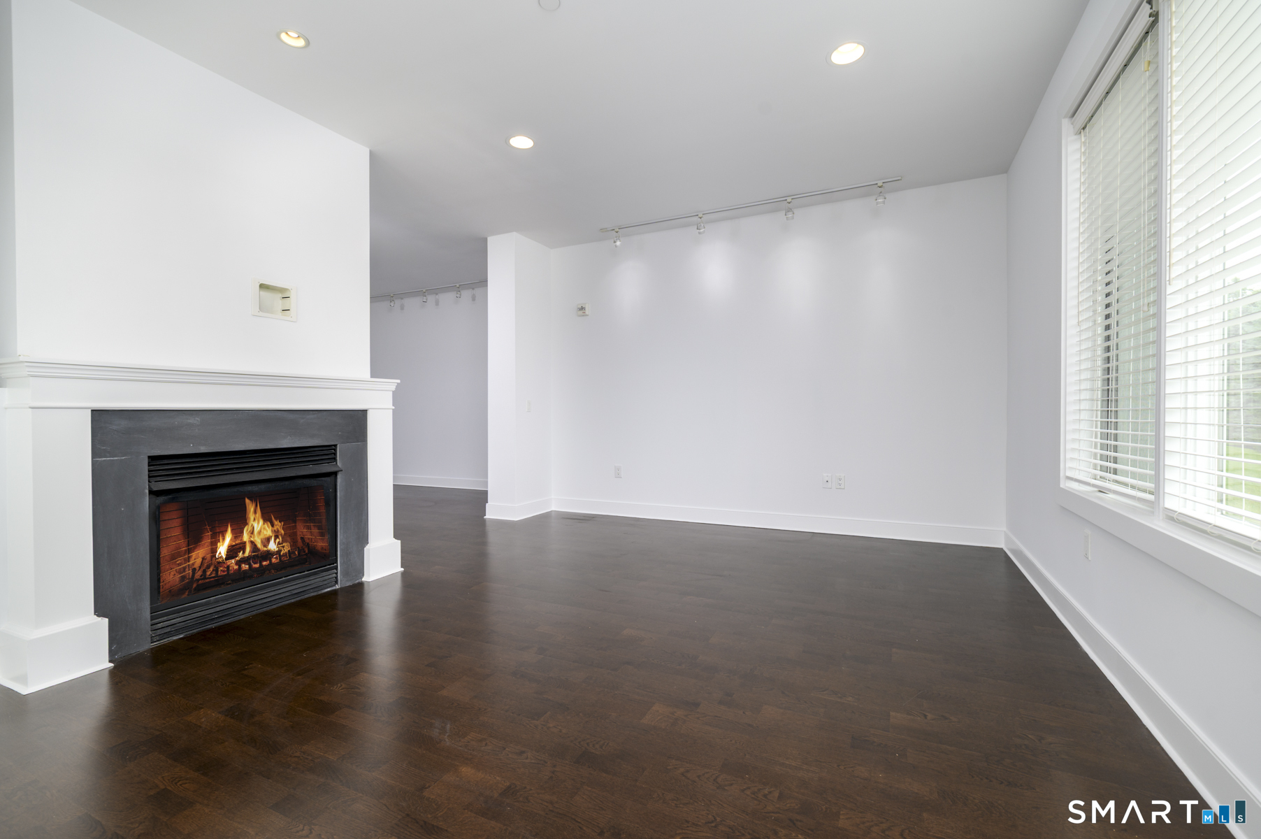 77 Havemeyer Lane Stamford CT 06902