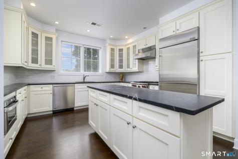 77 Havemeyer Lane Stamford CT 06902
