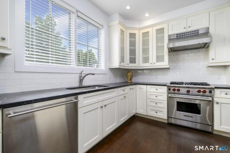 77 Havemeyer Lane Stamford CT 06902