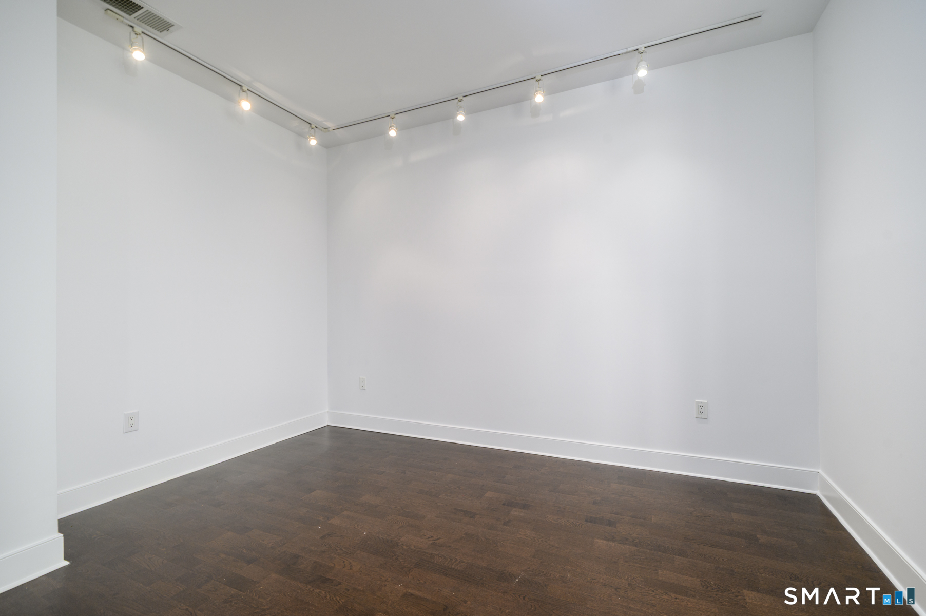 77 Havemeyer Lane Stamford CT 06902
