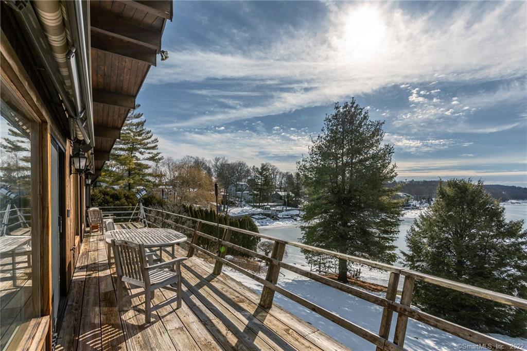 20 Lake Point Drive New Milford CT 06776