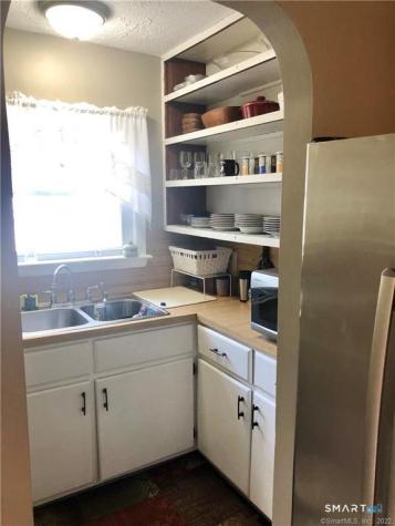 87 East Street Windsor CT 06095
