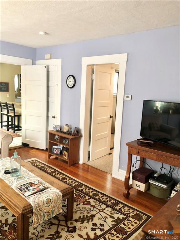 87 East Street Windsor CT 06095