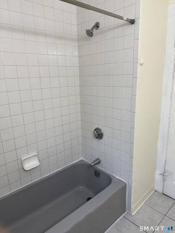 7 Gardners Lane Ansonia CT 06401