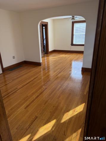 7 Gardners Lane Ansonia CT 06401