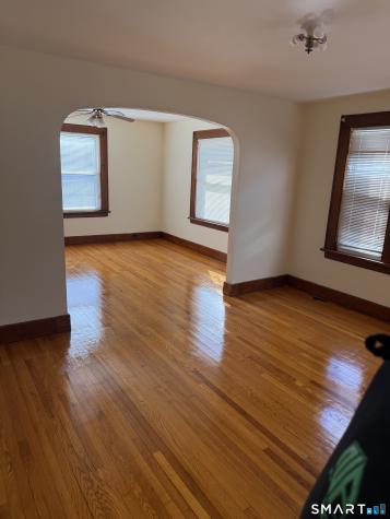 7 Gardners Lane Ansonia CT 06401
