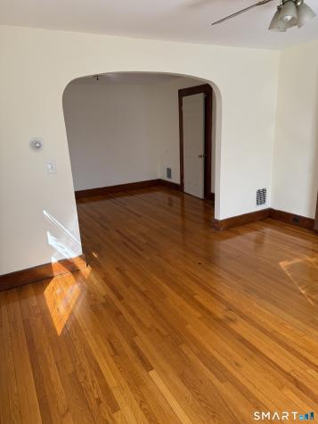 7 Gardners Lane Ansonia CT 06401