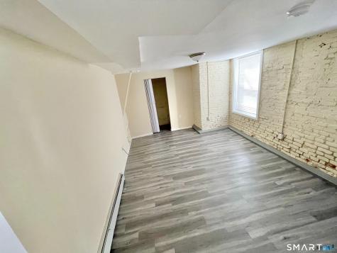 125 Hillside Avenue Waterbury CT 06710