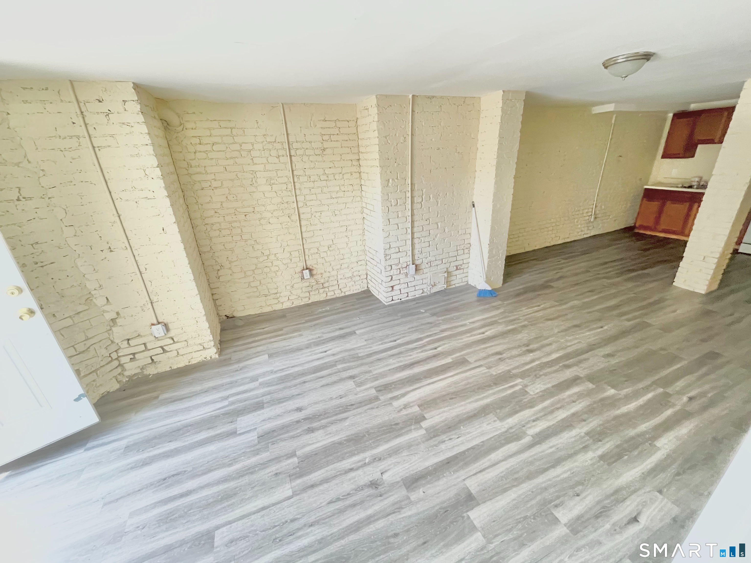 125 Hillside Avenue Waterbury CT 06710
