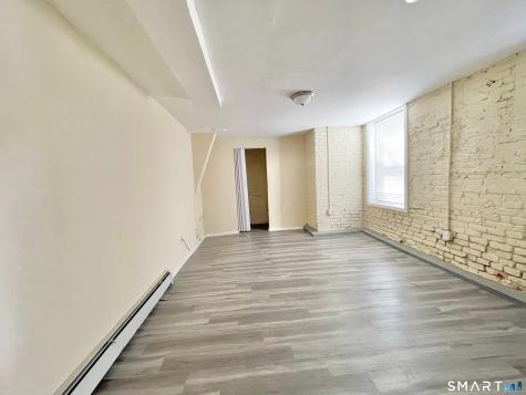125 Hillside Avenue Waterbury CT 06710