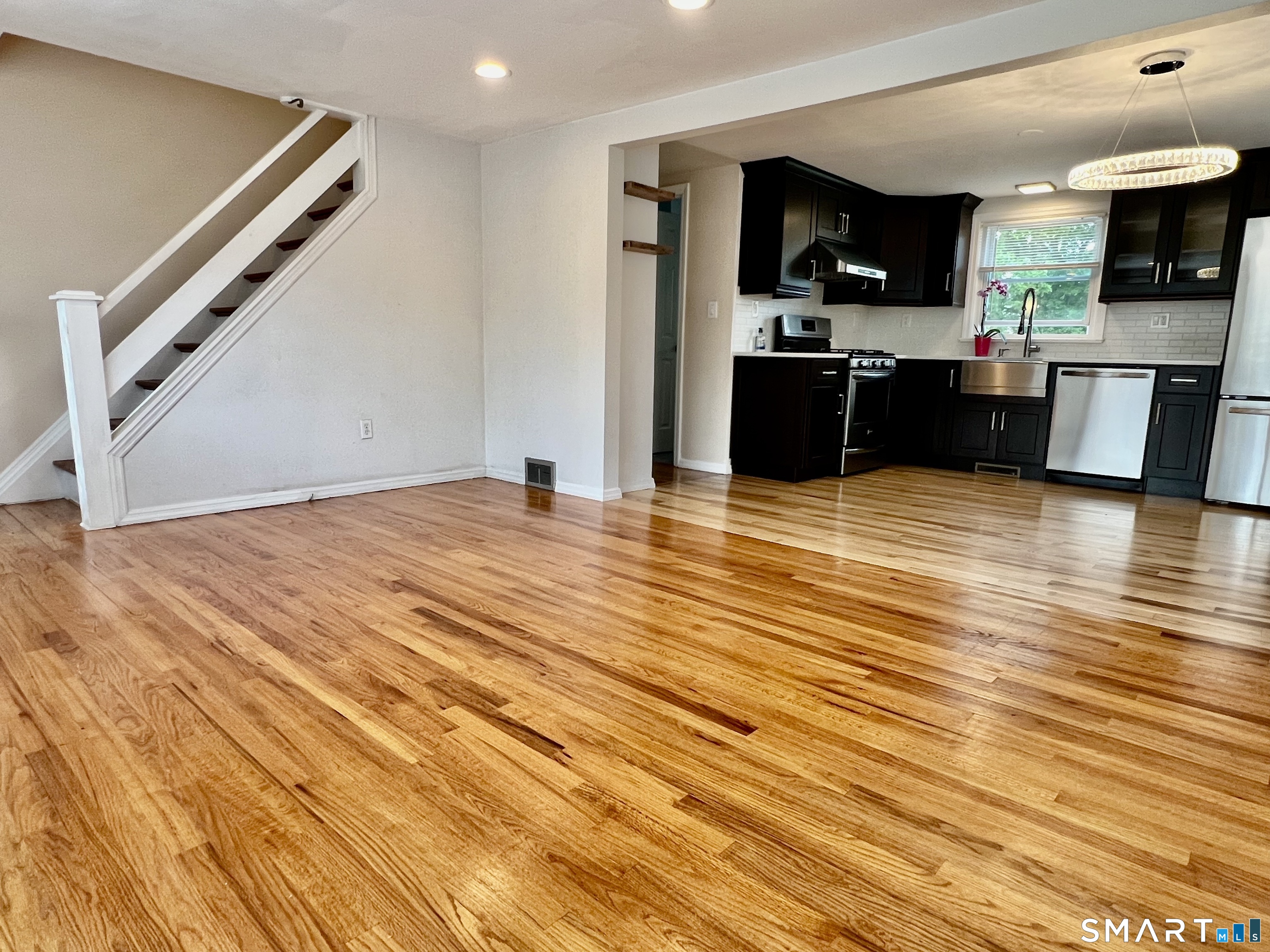 140 1/2 Stuart Avenue Norwalk CT 06850