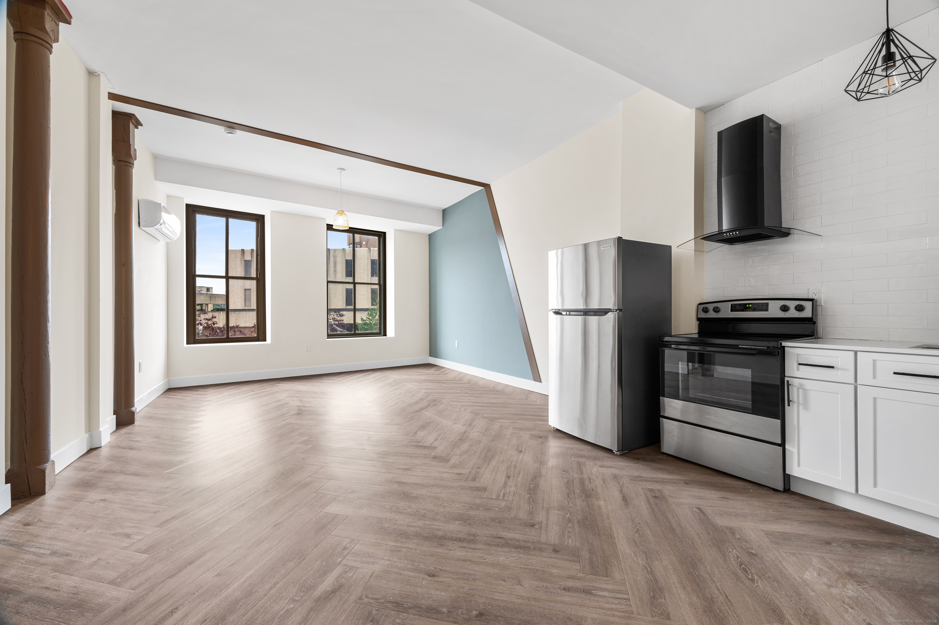 85 Main Street Norwich CT 06360