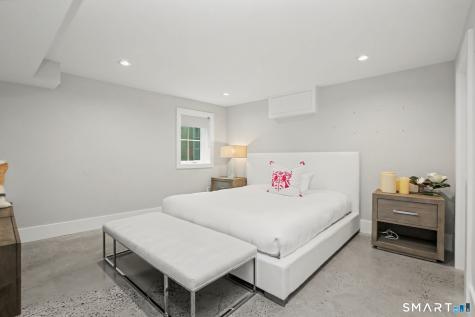Greenwich CT 06870