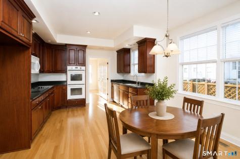 129 Park Street New Canaan CT 06840