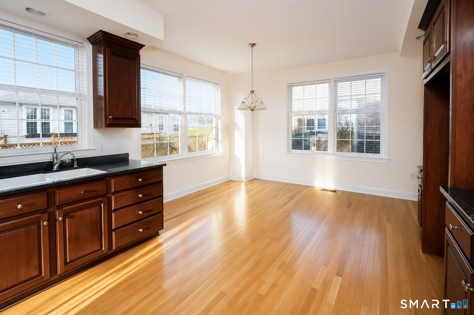 129 Park Street New Canaan CT 06840