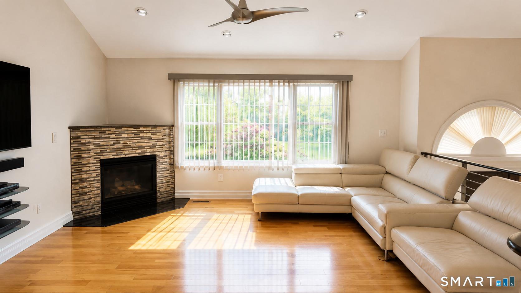 8 Hattie Lane Milford CT 06461