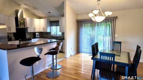 8 Hattie Lane Milford CT 06461