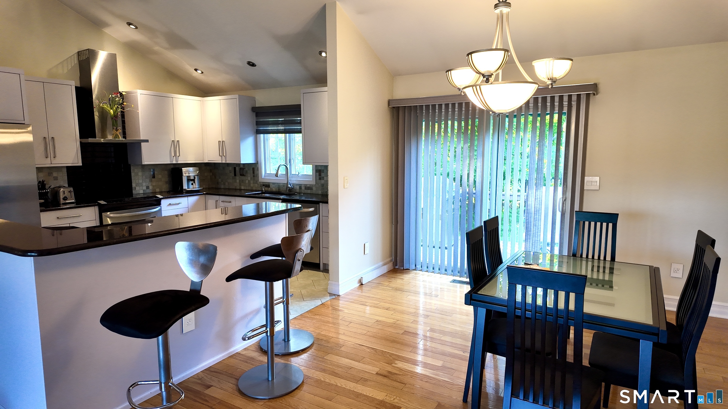 8 Hattie Lane Milford CT 06461