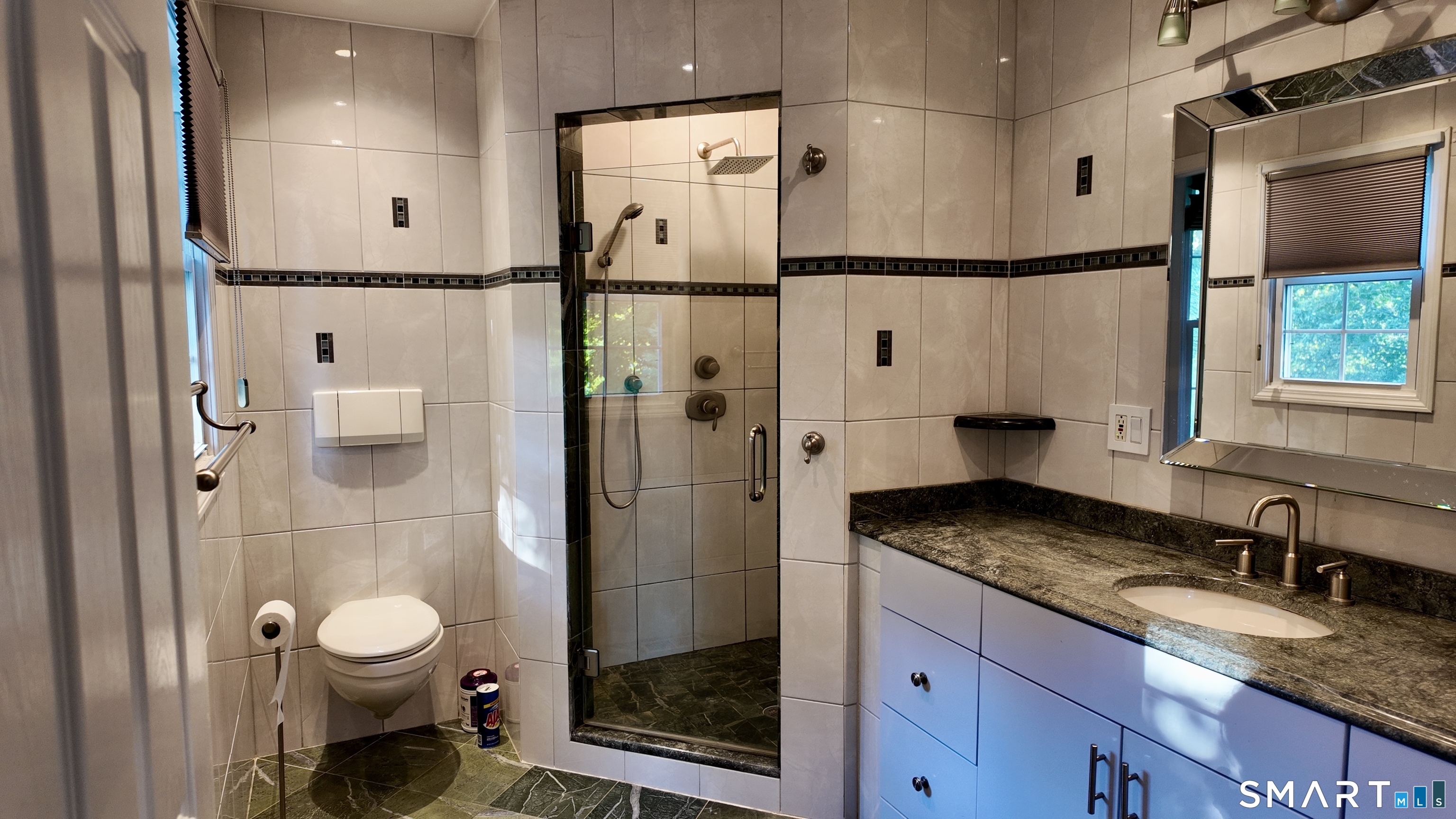8 Hattie Lane Milford CT 06461