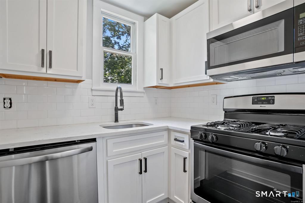 28 Bridgeport Avenue Shelton CT 06484