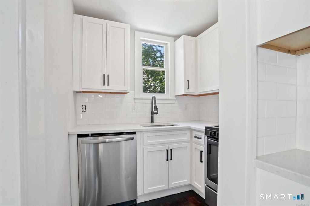 28 Bridgeport Avenue Shelton CT 06484