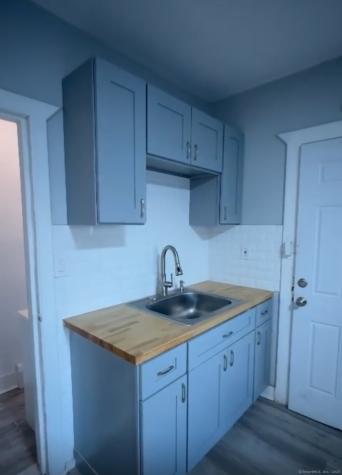 746 Maple Street Bridgeport CT 06608