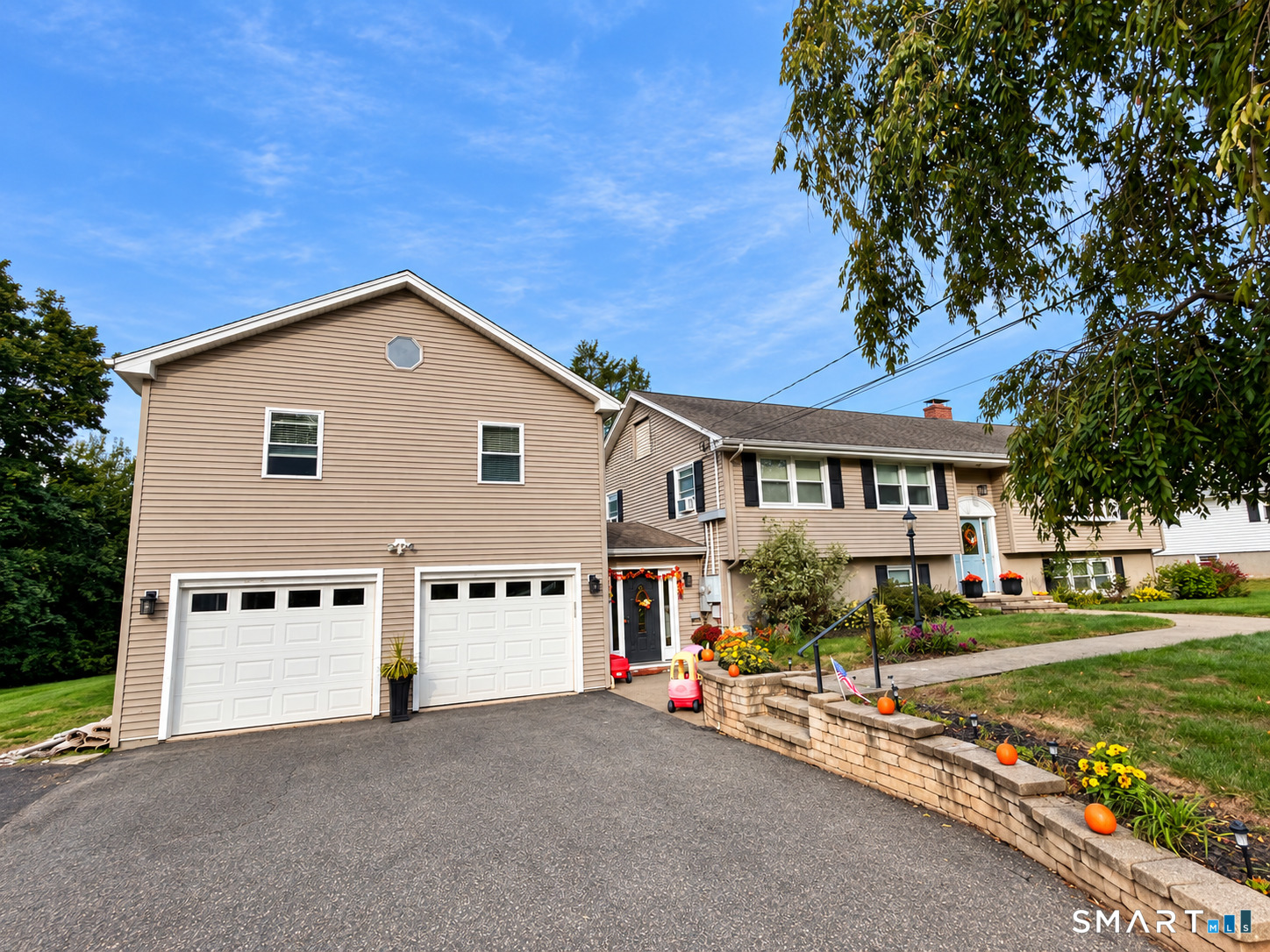271 Vineyard Avenue Newington CT 06111