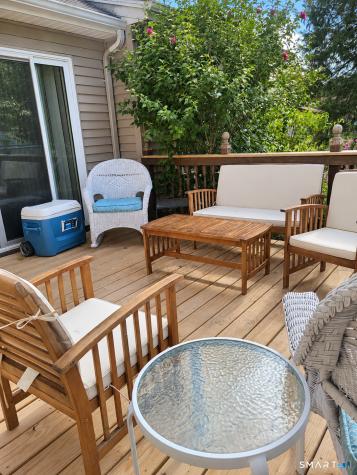 271 Vineyard Avenue Newington CT 06111