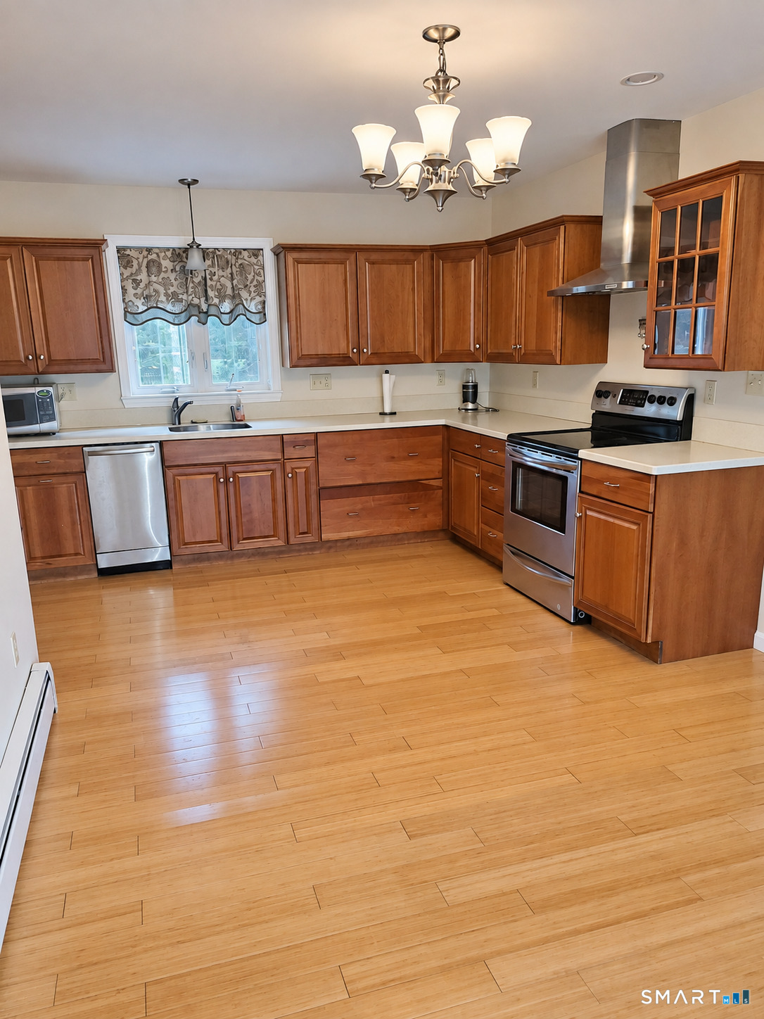 271 Vineyard Avenue Newington CT 06111